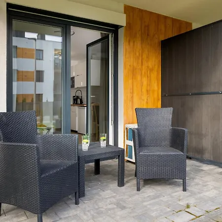Apartment Taras Dla Dwojga D&d Dziwnow